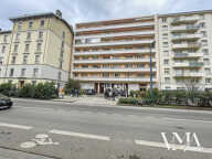 T2 LUMINEUX AVEC BALCON — photo 2
