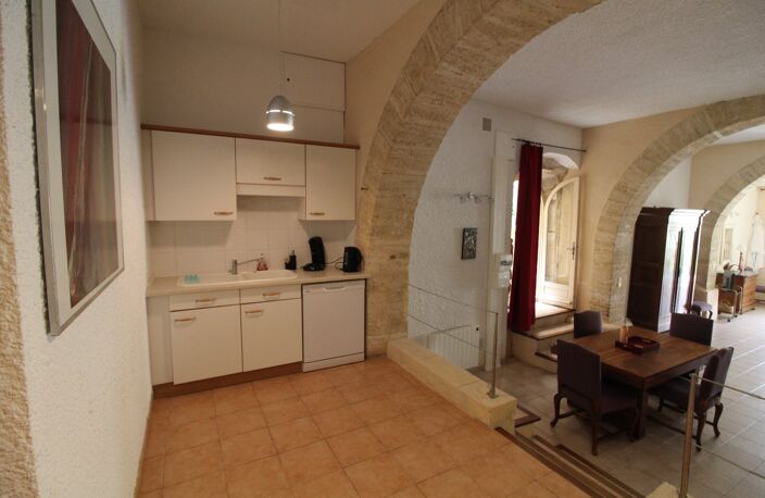 Appartement spacieux avec jardin dans un Domaine datant du 18è — photo 4