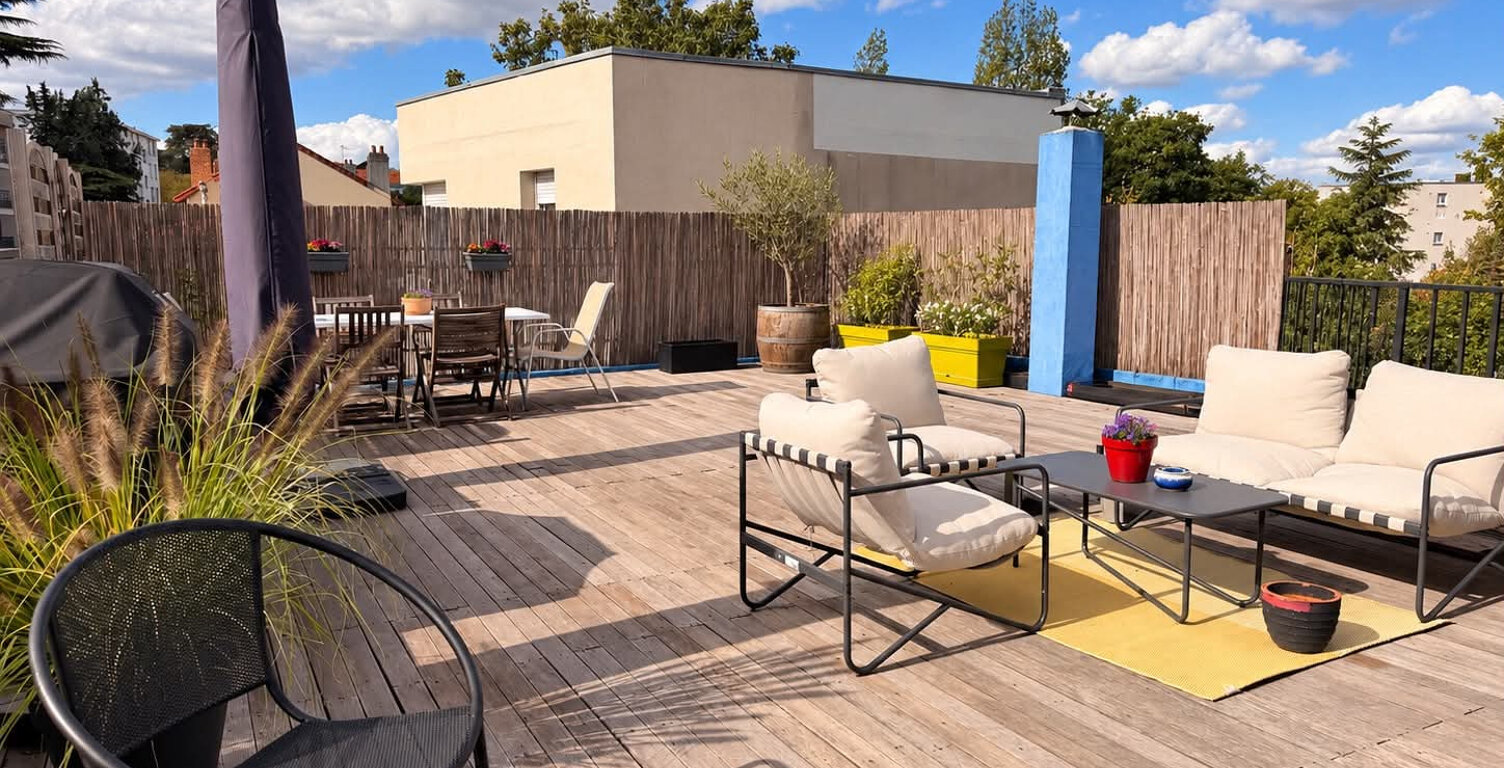 RARE A LA VENTE -  ROOFTOP PRIVATIF DE 73M2 EN HYPER CENTRE — photo 1