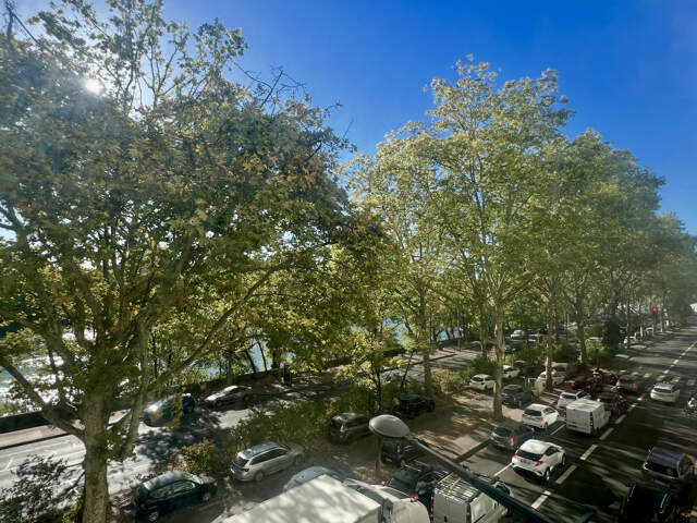 T3 Rénové, traversant avec garage en sous-sol — photo du bien