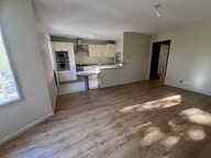 T3 Rénové, traversant avec garage en sous-sol — photo 2