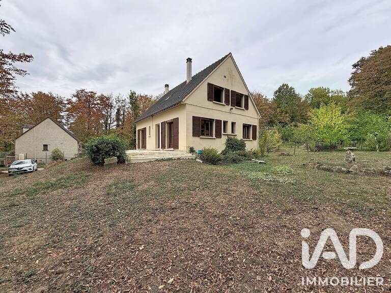 Vente Maison/villa 8 pièces — photo 1