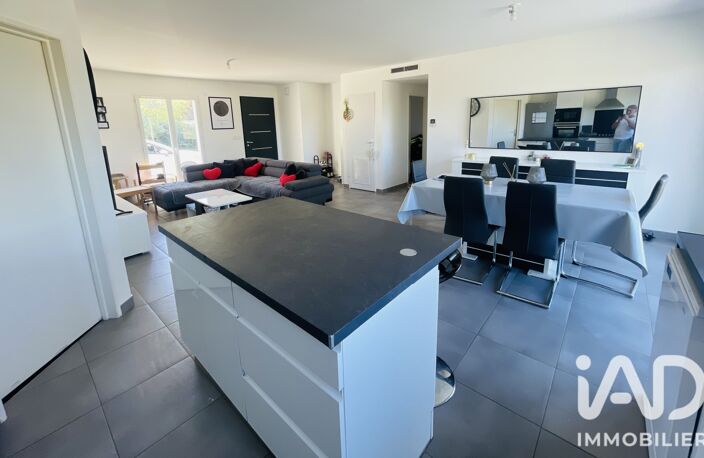 Vente Maison/villa 4 pièces — photo 4