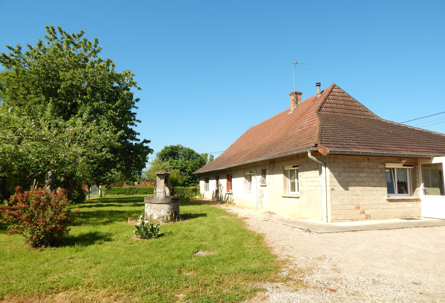 vente maison - 7 pièce(s) — photo 1