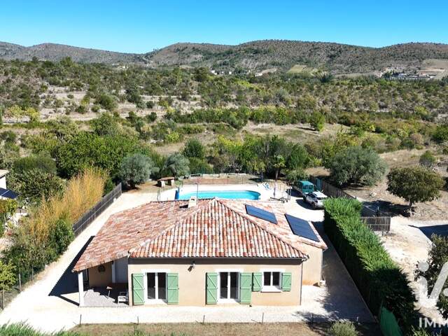 Vente Maison/villa 4 pièces — photo du bien