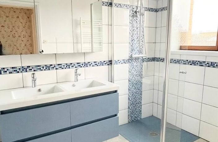 Vente Maison traditionnelle 8 pièces — photo 4