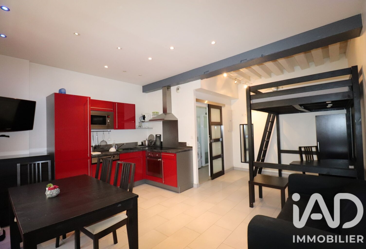 Vente Studio 1 pièce — photo 1