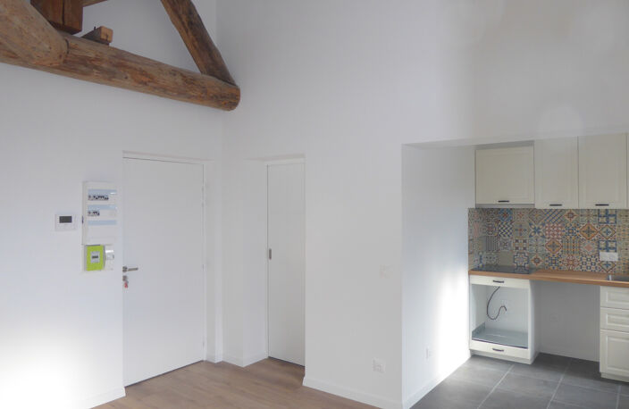 LOCATION APPARTEMENT 2 PIÈCES SAINT GEORGES D'ORQUES-10 MIN — photo 2
