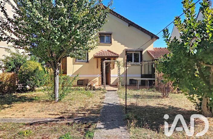 Vente Maison/villa 4 pièces — photo 2