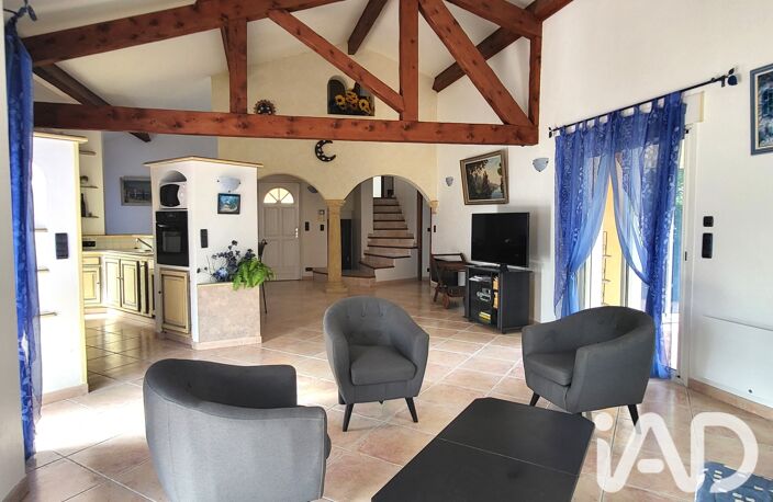 Vente Maison/villa 5 pièces — photo 2