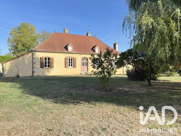 Vente Maison/villa 8 pièces — photo 1
