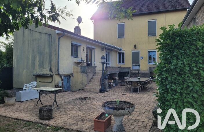 Vente Maison de ville 9 pièces — photo 2