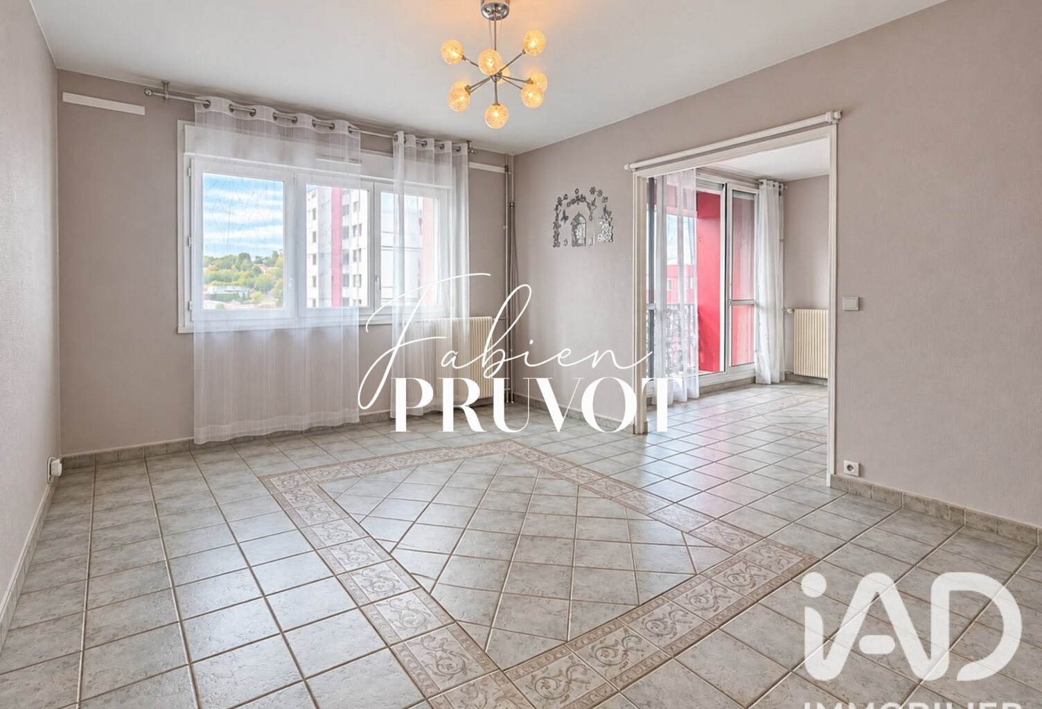 Vente Appartement 4 pièces — photo 1