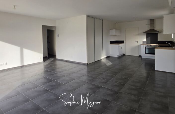 Vente Maison/villa 4 pièces — photo 2