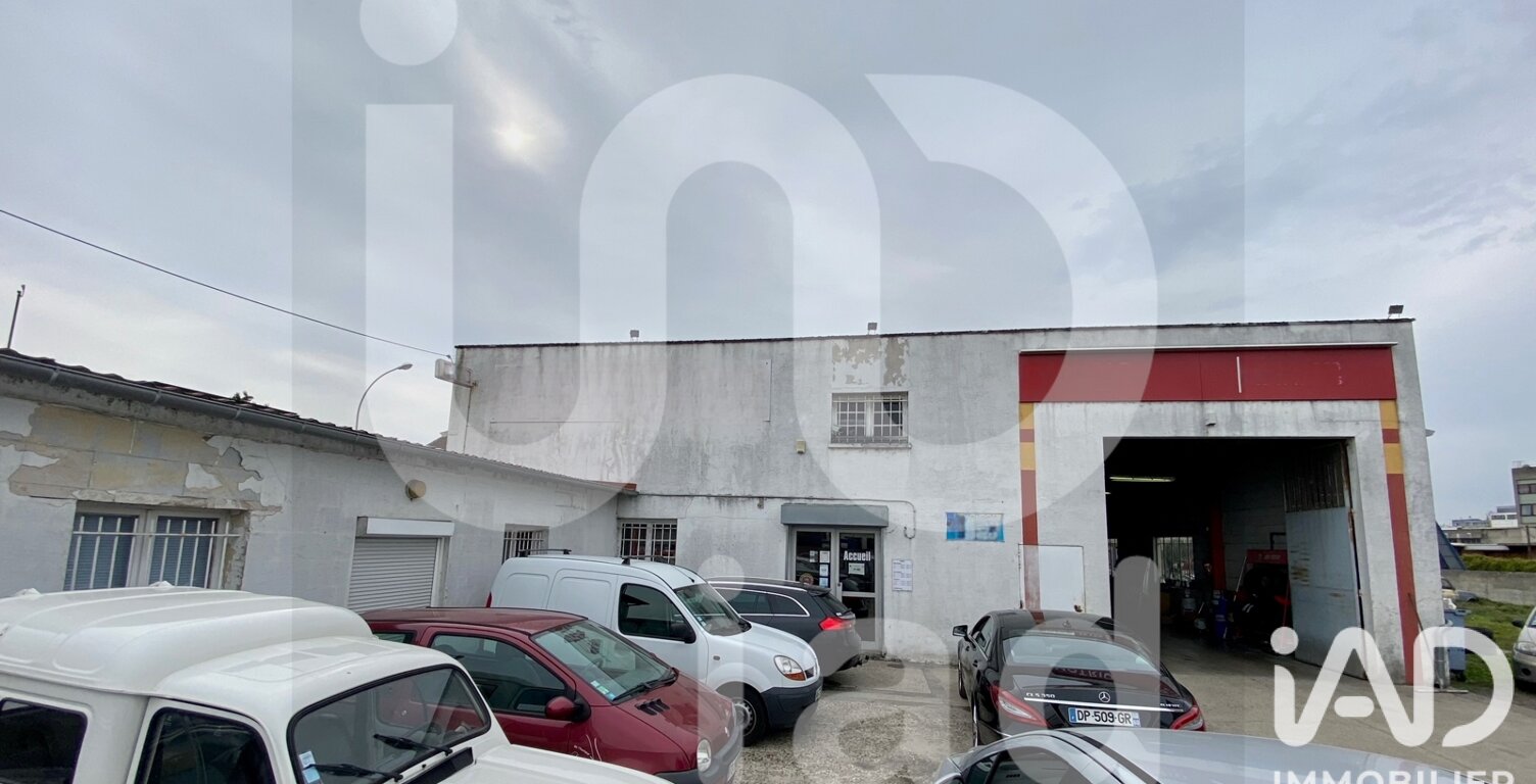 Vente Boutique/Local commercial 600 m&sup2; — photo 1