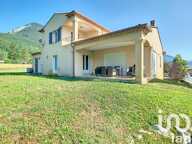 Vente Maison/villa 8 pièces — photo 2