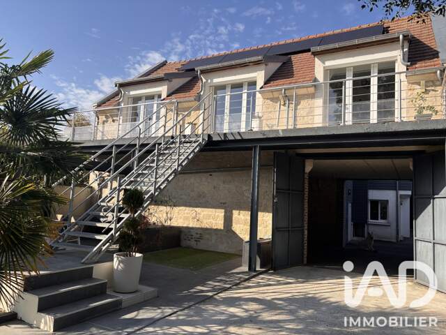Vente Maison de ville 8 pièces — photo du bien