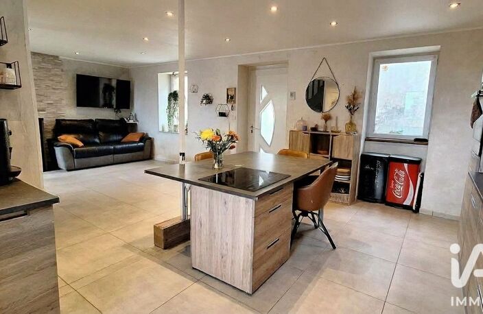 Vente Maison/villa 5 pièces — photo 3
