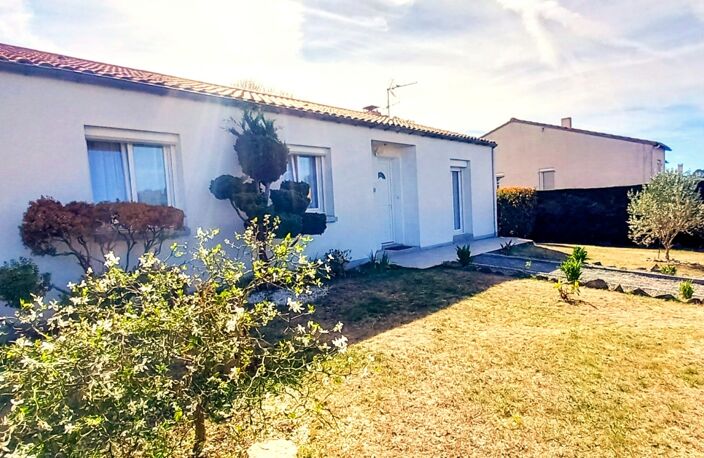 Vente Maison/villa 4 pièces — photo 2
