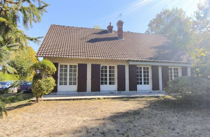 Vente Maison/villa 5 pièces — photo 2