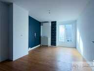 Location Murs commerciaux 111 m&sup2; — photo 2