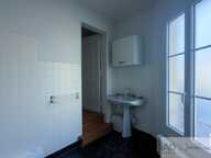 Location Murs commerciaux 111 m&sup2; — photo 4