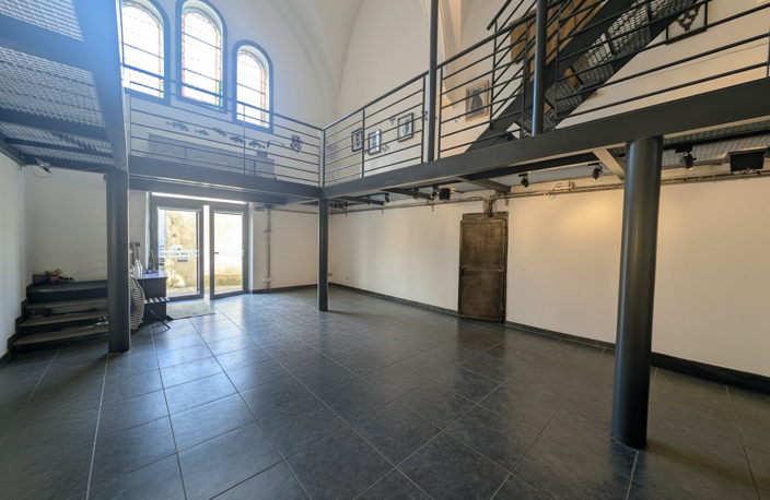 A VENDRE- Bien ATYPIQUE au cœur du village de Lasalle — photo 3