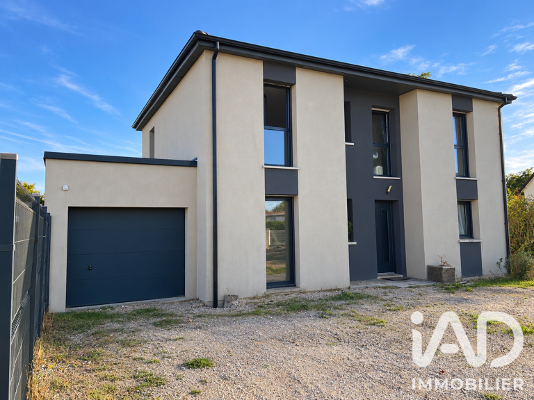 Vente Maison/villa 5 pièces — photo 1