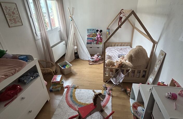Vente Appartement 5 pièces — photo 2