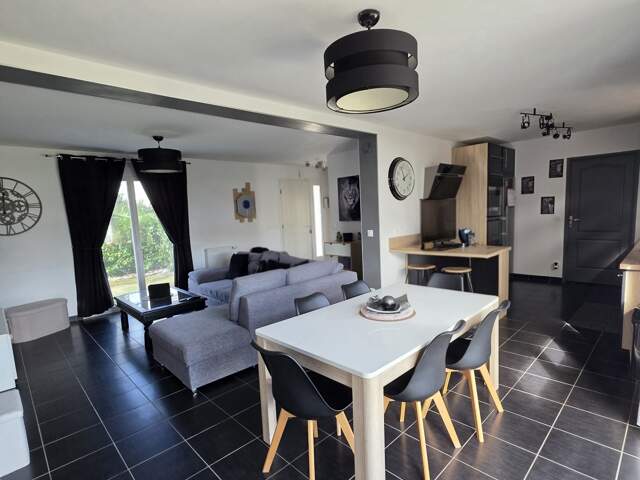 Vente Maison/villa 5 pièces — photo du bien