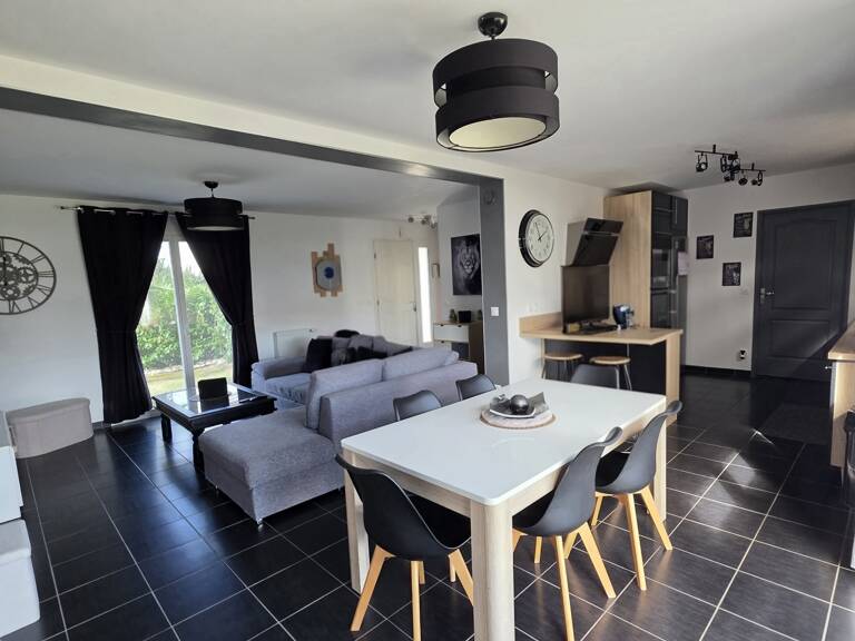 Vente Maison/villa 5 pièces — photo 1
