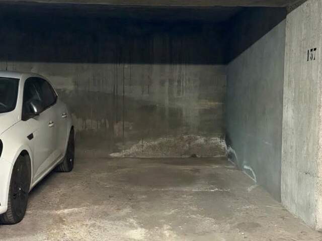 Vente Parking 12 m&sup2; — photo du bien