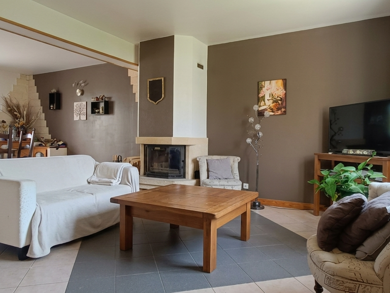 Vente Maison/villa 6 pièces — photo 1