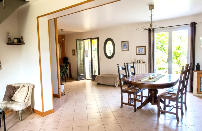Vente Maison/villa 6 pièces — photo 2