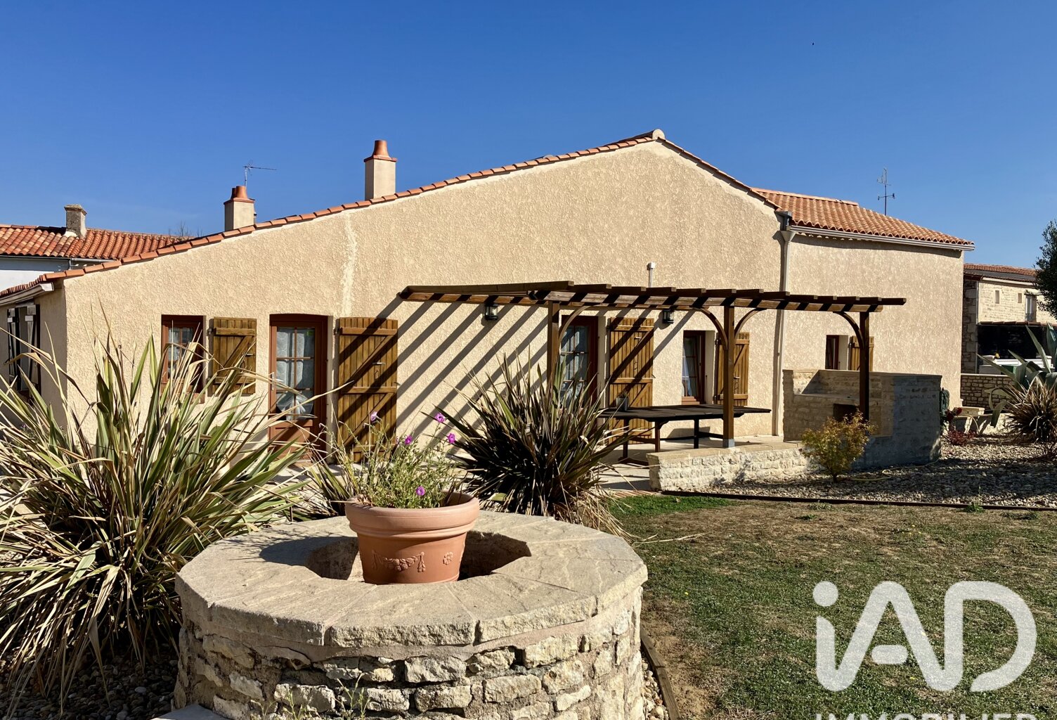 Vente Maison/villa 9 pièces — photo 1