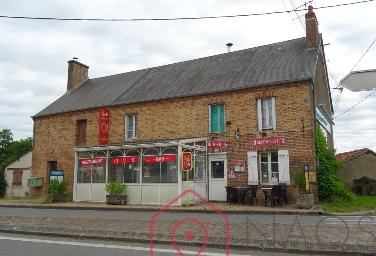 Murs et fonds de commerce Bar Restaurant.  — photo 1