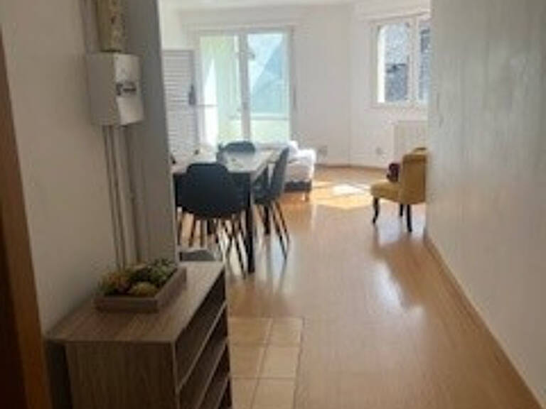Proche centre studio meublé de 40,63 m2 au 2ème étage avec a — photo 1