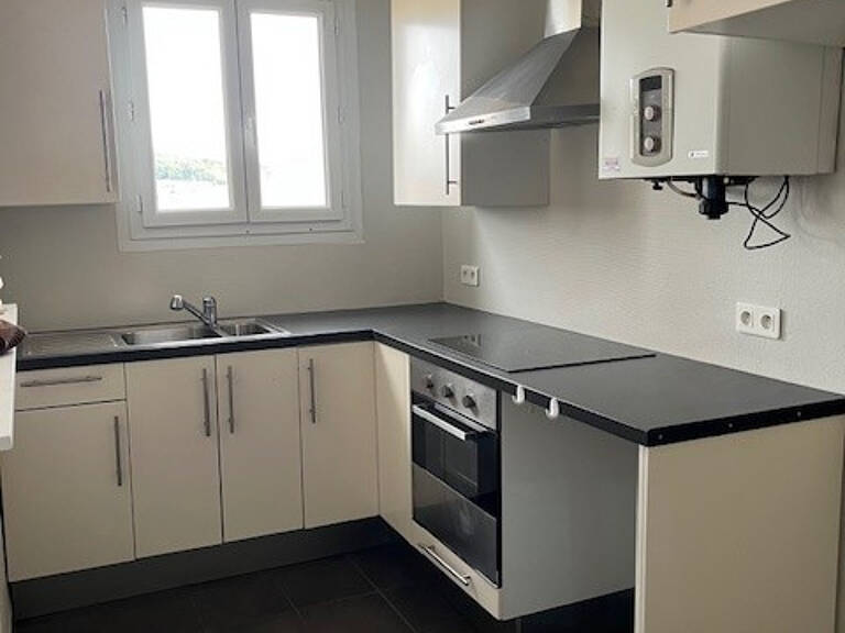 Centre ville appartement T3 de 59,55 m2 au 5ème étage avec a — photo 1