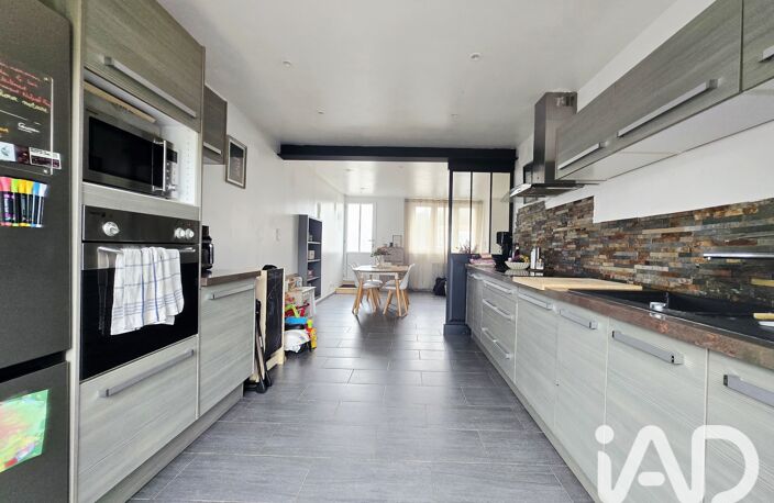 Vente Maison/villa 4 pièces — photo 2