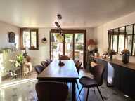 Vente Maison/villa 8 pièces — photo 2