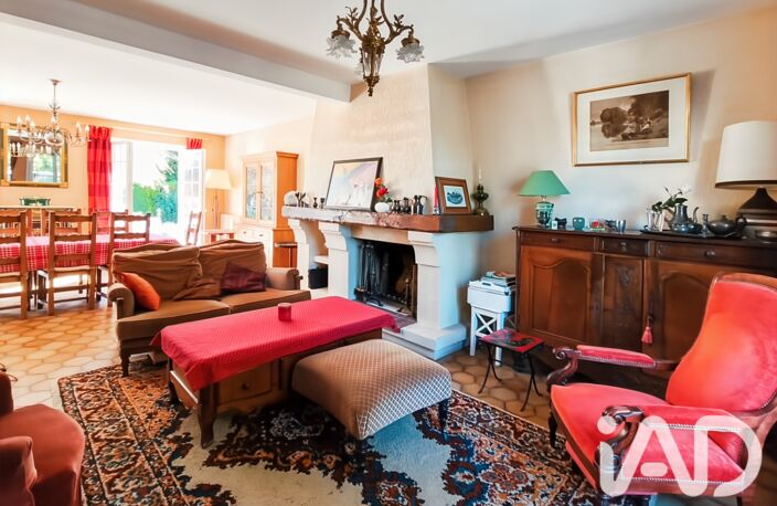 Vente Maison/villa 8 pièces — photo 3