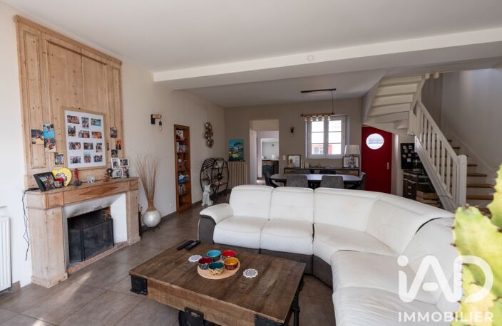 Vente Maison/villa 7 pièces — photo 2