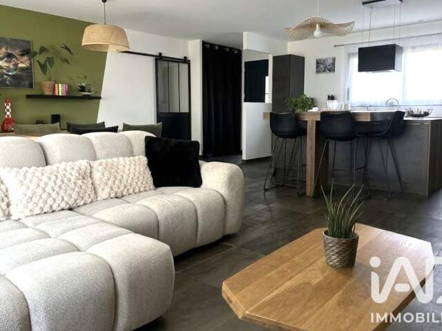Vente Maison/villa 4 pièces — photo du bien