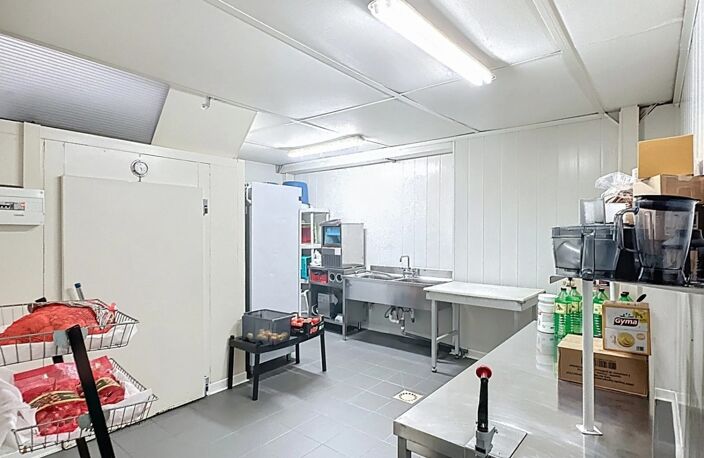 Vente Traiteur 420 m&sup2; — photo 4