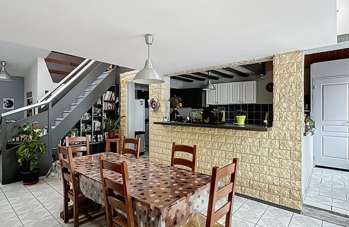 Vente Immeuble 136 m&sup2; — photo 2
