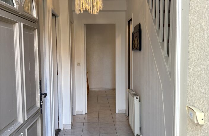 Vente Maison traditionnelle 6 pièces — photo 2