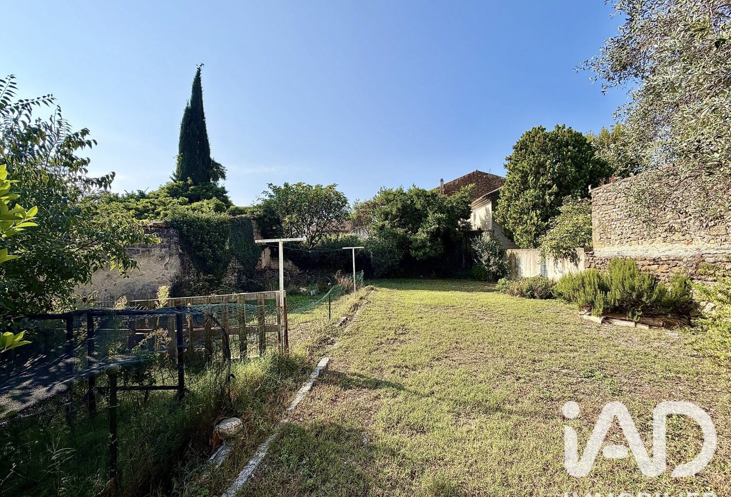 Vente Terrain à bâtir 325 m&sup2; — photo 1
