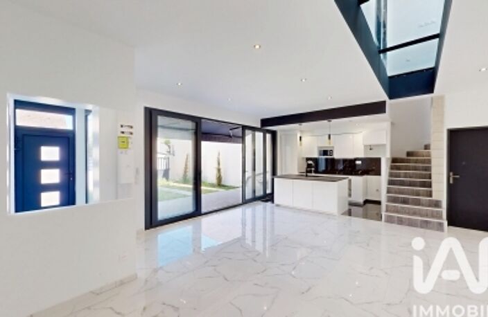 Vente Maison/villa 5 pièces — photo 2