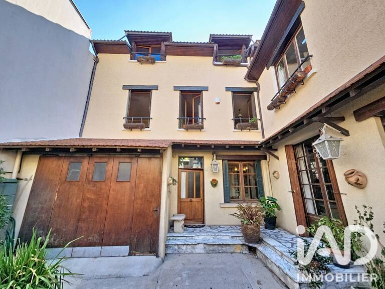 Vente Maison traditionnelle 8 pièces — photo 1