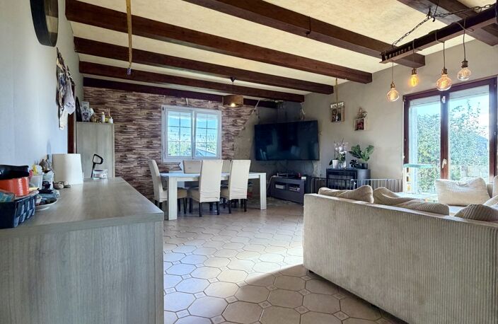 Vente Maison/villa 5 pièces — photo 2